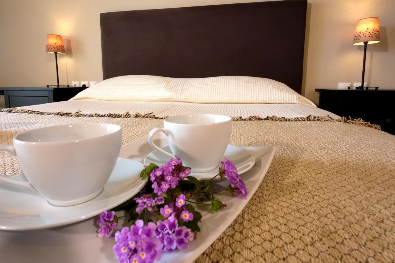 Ελιάδες - Eliades Apartments Каристос Экстерьер фото