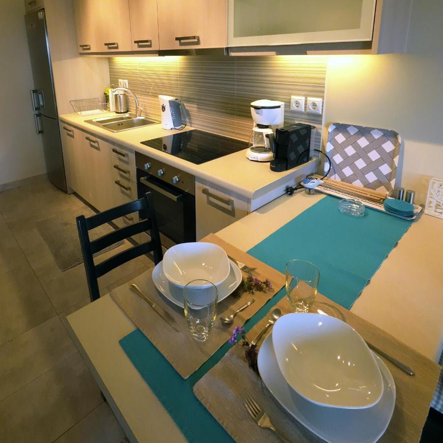 Ελιάδες - Eliades Apartments Каристос Экстерьер фото